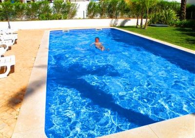 T2 com Piscina para Férias em Portimão