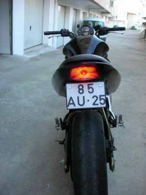 KAWASAKI ER6-NAKED ((VENDO OU TROCO POR DESPORTIVA)