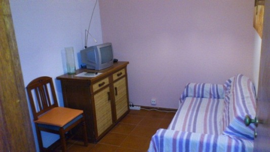 Aluga-se quarto em Faro