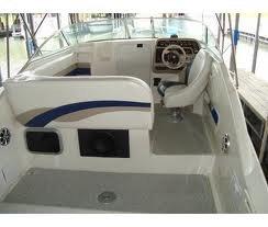 VENDE-SE BARCO RINKER FIESTA VEE 266
