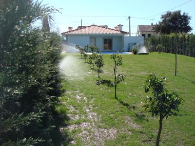 Moradia Nova Res-do-Chão T2, com Quintal 800m2