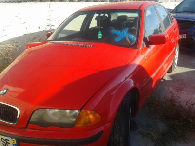 BMW 320 D DE 2001 PARA PEÇAS