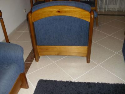 CERNE - 1 sofa individual + 1 puff  - 150 euros