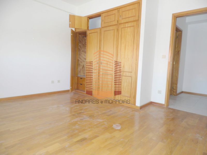 [1342F] T1 em Bom estado, retoma de banco