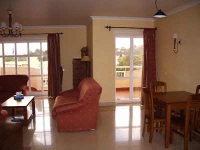 T2 em condomínio com piscina