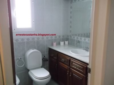 Moradia T2 , Bem localizado , perto das escolas e Universidade 