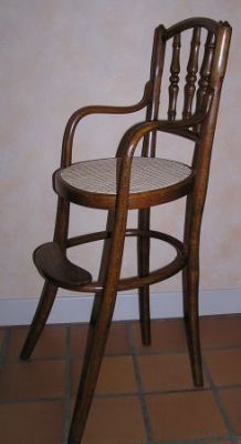 Empalhagem de cadeiras