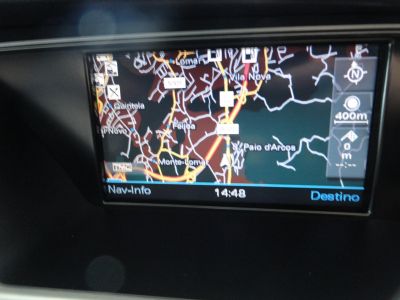 AUDI A4 2.0 TDI 143 CV COM GPS , LEDS,NACIONAL , LIVRO DE REVISÕES 