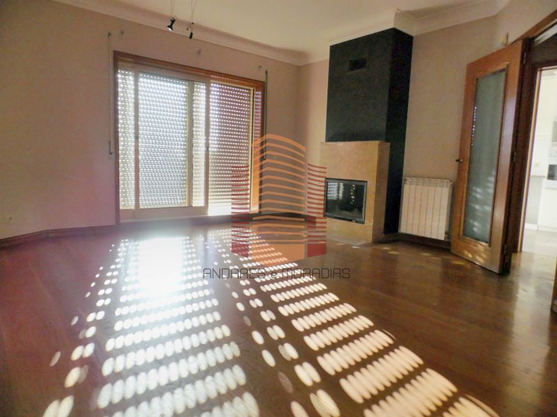 [7085] T2 c/ terraço ao jardim Soares dos Reis – 100% financiado