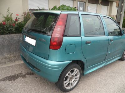 Fiat Punto vende-se