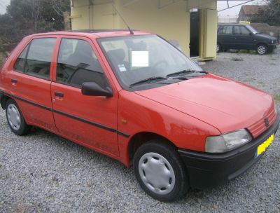 PEUGEOT 106 1.1 XR  1994  690