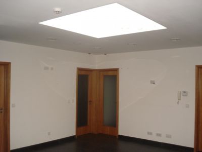 Arrenda-se Casa Nova para Escritórios / Empresas 