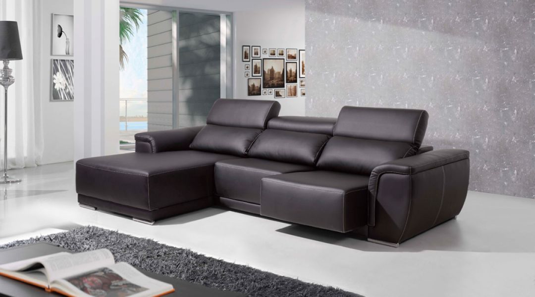 FABRICANTE - Sofas / Mobiliario - 93 400 2010