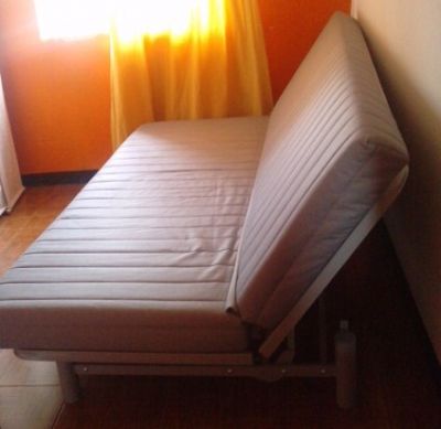 Sofá-cama como novo