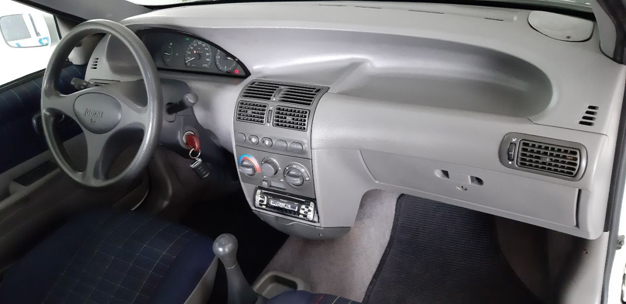 Fiat Punto 60S Cabriolet Bertone 1.2i 60 CV