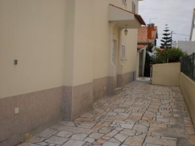 Geminada T3 remodelada só 129 000€