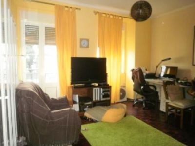 Apartamento T1+1 no Alto de Santo Amaro - Lisboa