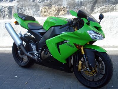 Kawasaki Ninja 1000-2000 €
