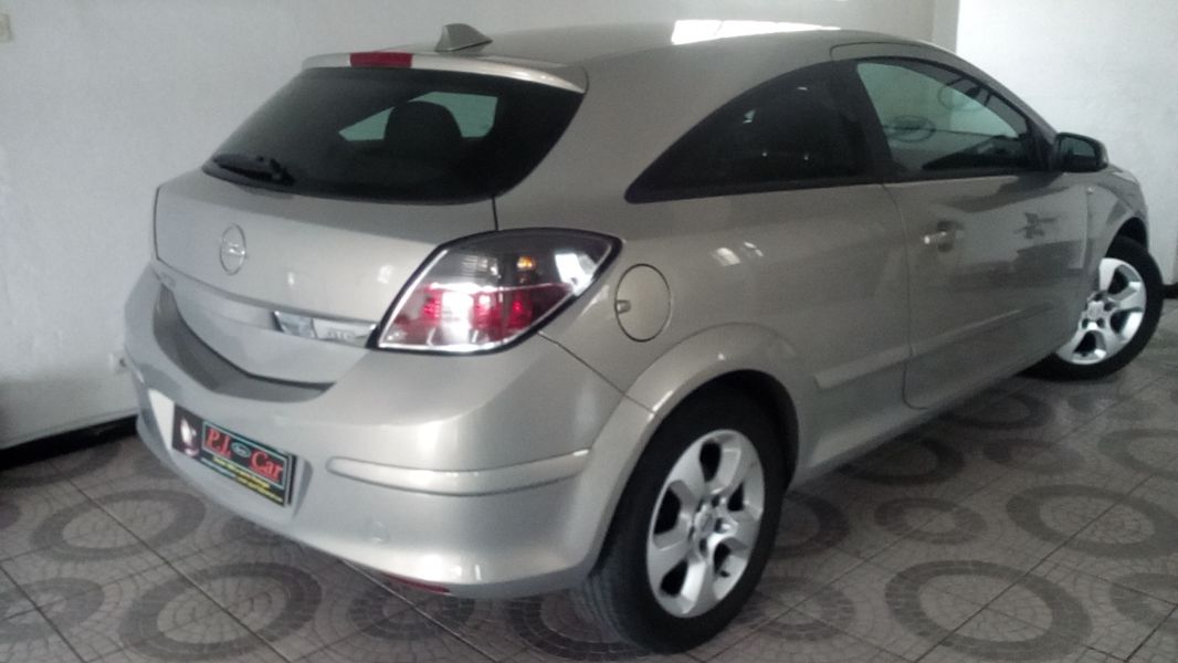 Opel Astra H GTC Sport 1.7 CDTI 100 CV