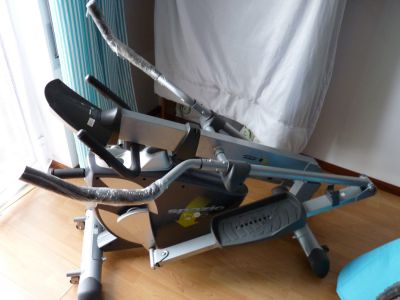 Eliptica BH Fitness Home Trainer DESDOBRAVEL