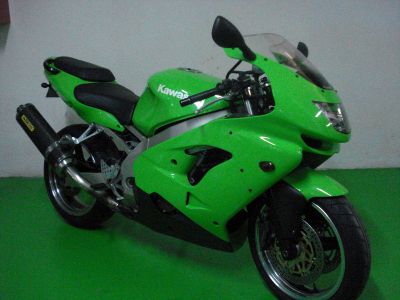 Kawasaki Ninja ZX-9 R
