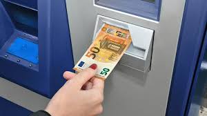 Oferecem empréstimos entre os indivíduos para pessoas em dificuldades financeiras     E-mail: maria.