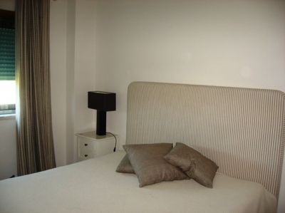 ALUGA-SE APARTAMENTO T3...35€ dia