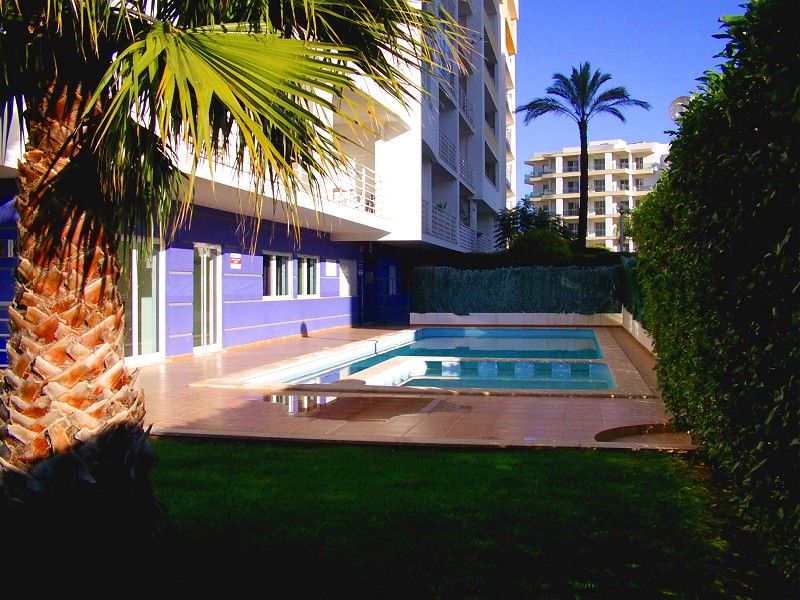 T1 c/ PISCINA, vago de 14 a 23 de junho