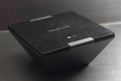 vendo htc  dimond  en  bom  estado  com  caixa livre 