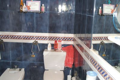 MOADIA NO CENTRO DE ALDEIA