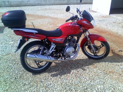 vendo moto jianshe 125cc como nova muito estimada pela melhor oferta