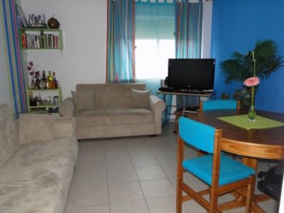 APARTAMENTO T1 COM TERRAÇO NA LADEIRA DO VAU