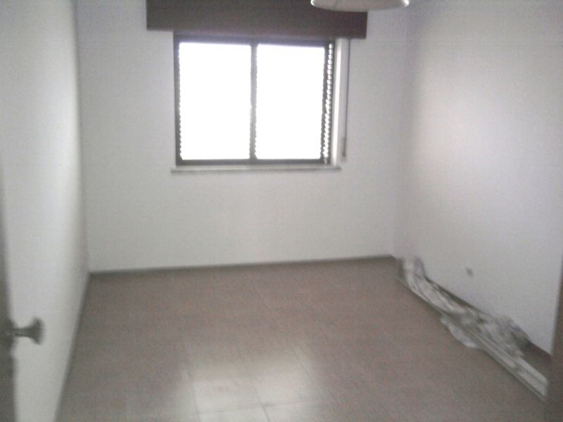 Apartamento 2ºandar T3 com garagem urgente
