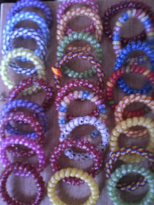 Pulseiras fios de telefone 