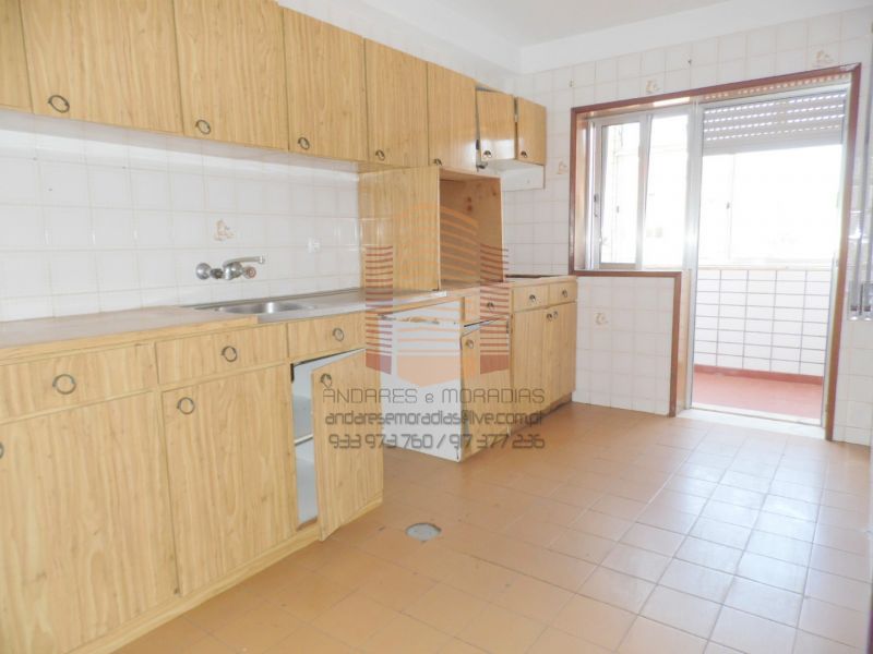 [1267F] T2 + lugar garagem, retoma banco, 100% financiada.