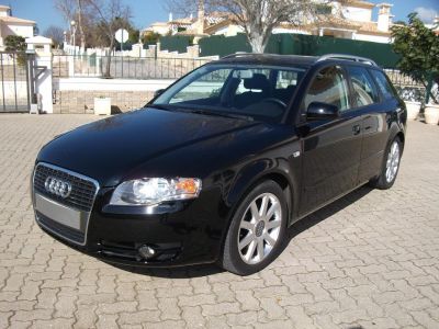 AUDI A 4 2.0 TDI Avant S-LINE