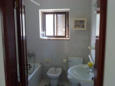 Aluga-se Moradia em Santo Isidoro - Ericeira (perto da praia)