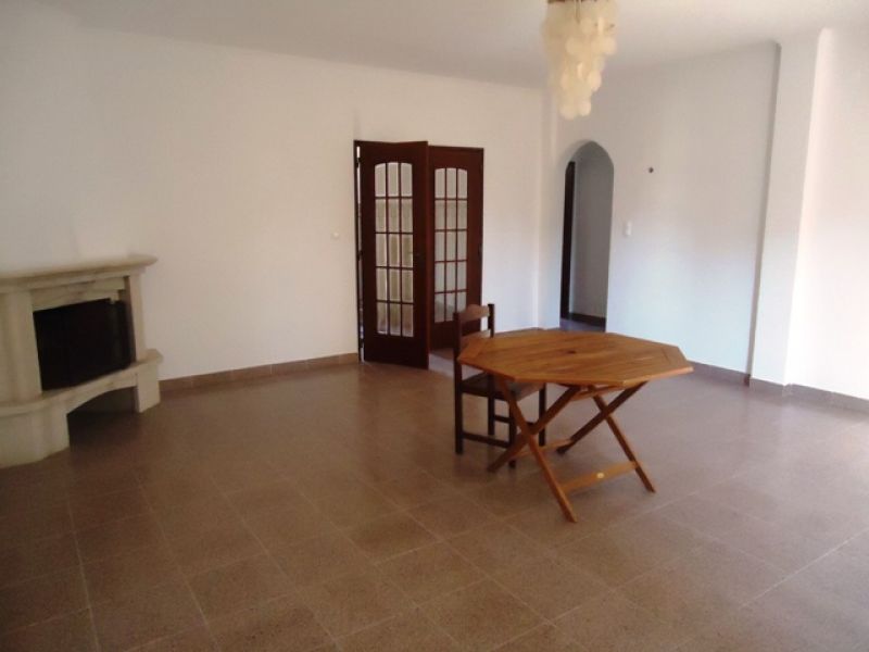 AZEITAO, Moradia 3ass em lote 360m2