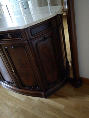 Mural em madeira raiz de nogueira