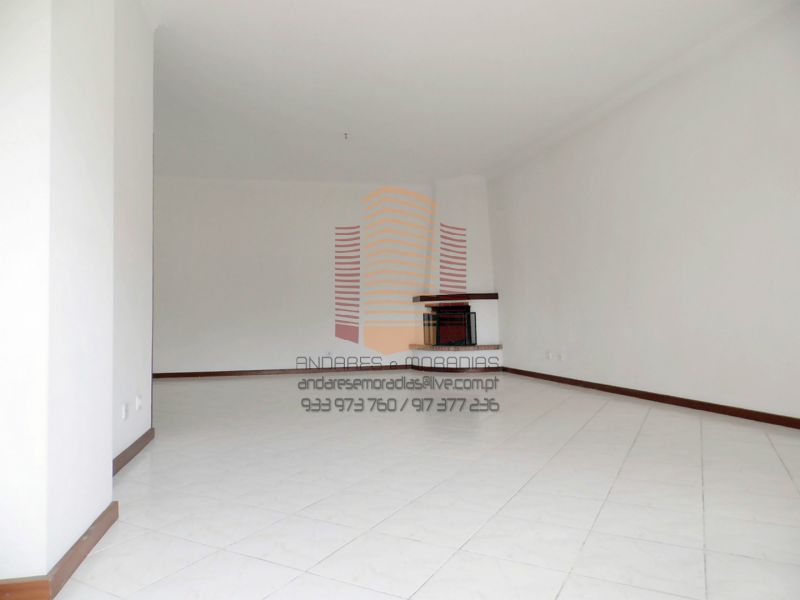 [1250F] grande T2, Garagem individual prx acesso auto-estrada