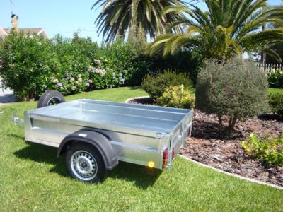 Vendo Reboques / Atrelados