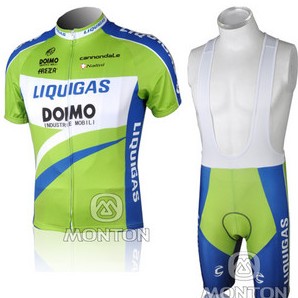 Vendo Equipamentos Para Ciclismo (Jerseys + Calções/Calças)