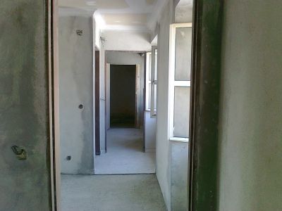 Prédio com 3 pisos independentes