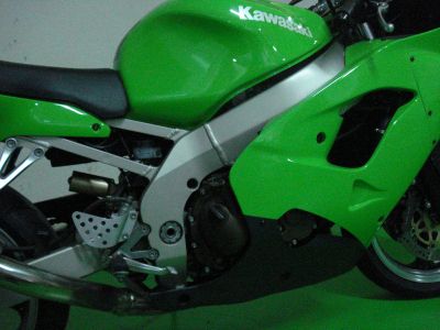 Kawasaki Ninja ZX-9 R
