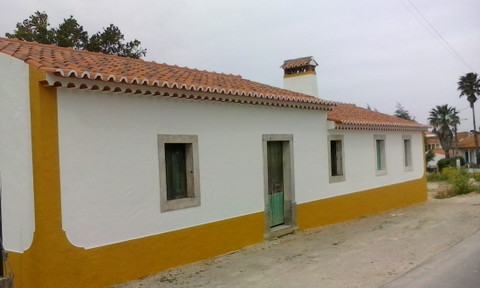 Junto ao futuro campo de golfe irá surgir a urbanização, casas de campo da aldeia do Deboto.  Este a