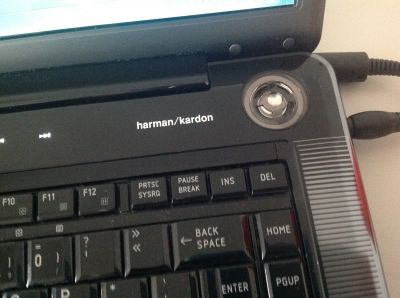 TOSHIBA A300  EM MUITO BOM ESTADO 15  - preço  300 euros