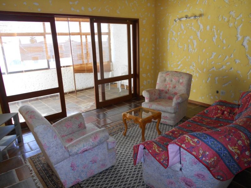 Apartamento T1 mobilado com acesso a praia 