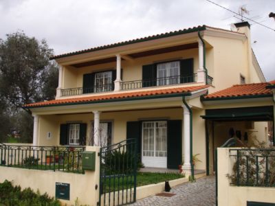  Só 125.000,00€, EM SEMIDE, Moradia T4+1 - VENDA URGENTE