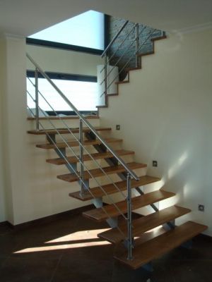 Pintura de gradeamentostodo , e o todo de  tipo de Pinturas de Construção Civil