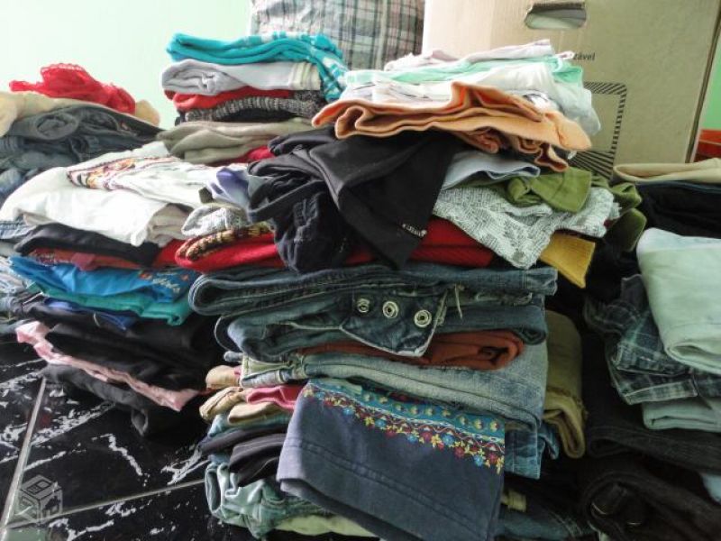 AM- Atacadista de Roupas Usadas.